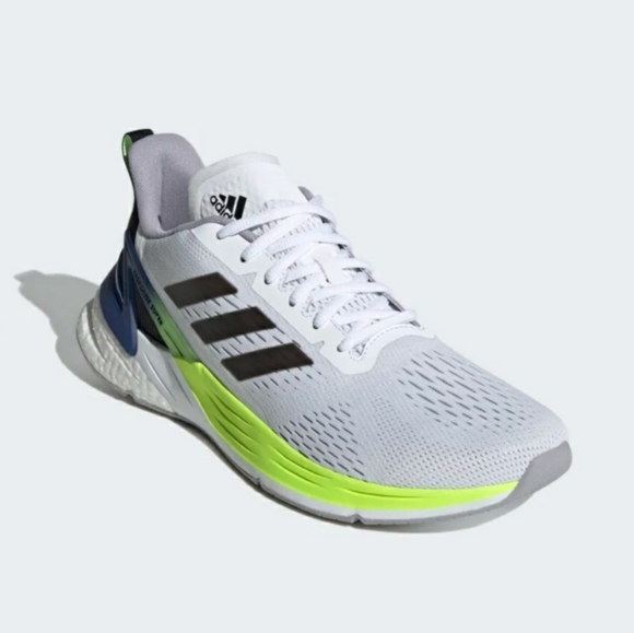 NIB Adidas Response Super running shoes